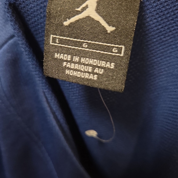 Jordan NWOT Bears Sports Jersey - Picture 5 of 5